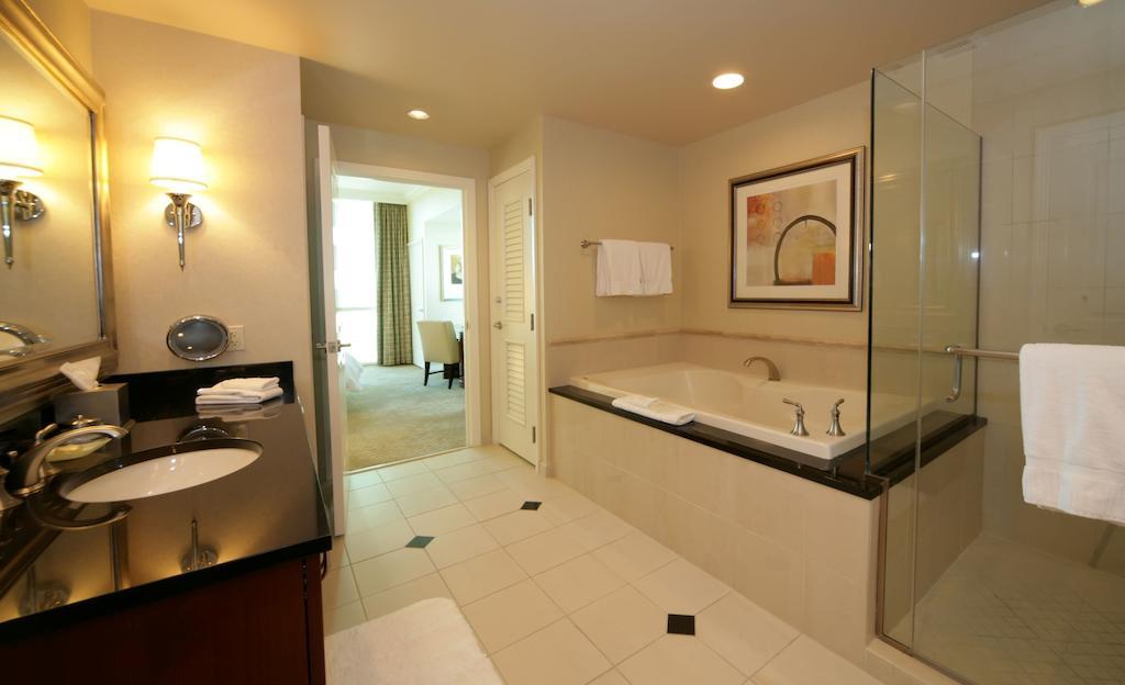 Jet Luxury At The Signature Apart-hotel Las Vegas