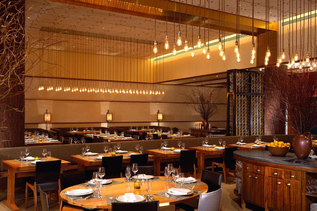 Jet Luxury At The Signature Apart-hotel