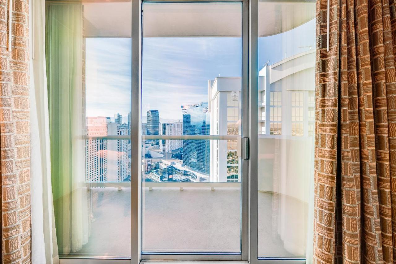 Jet Luxury At The Signature Apart-hotel 4*