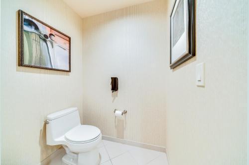 Jet Luxury At The Signature Apart-hotel